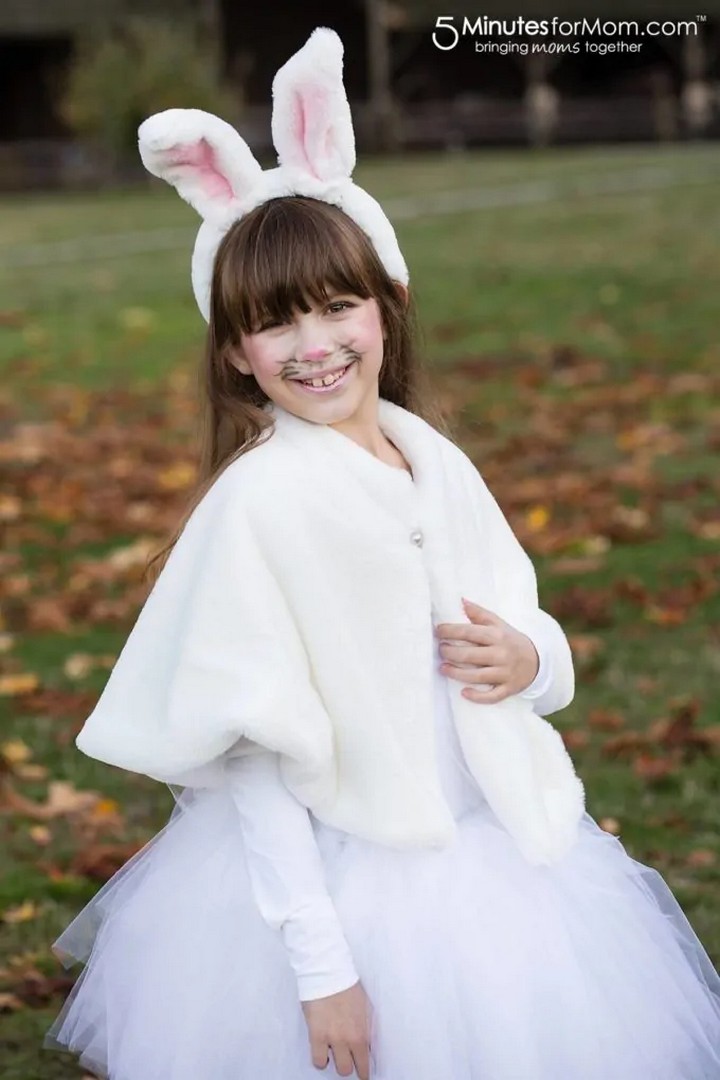 15 Creative & Fun DIY Bunny Costume Ideas - All Sands